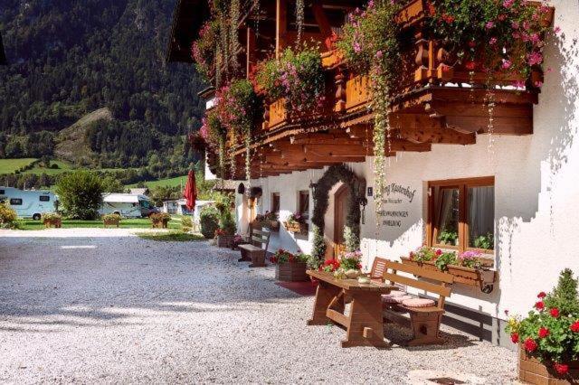 Gaestehaus Kastenhof Sankt Johann im Pongau Dış mekan fotoğraf